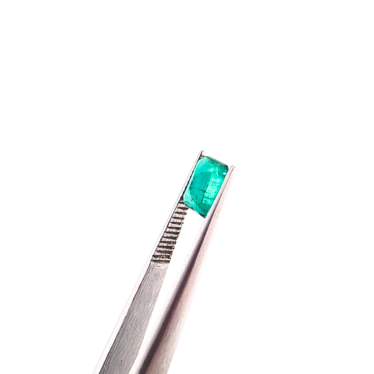 Esmeralda Facetado Rectangular 6 x 4.7 mm