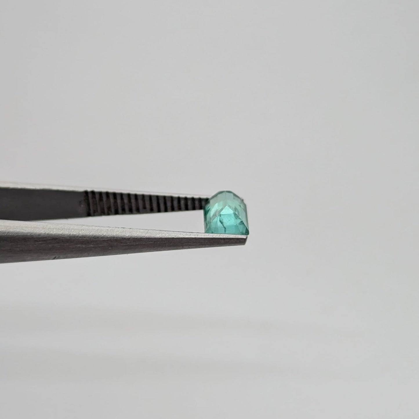 Esmeralda Facetado Marqueza 4 mm x 6 mm
