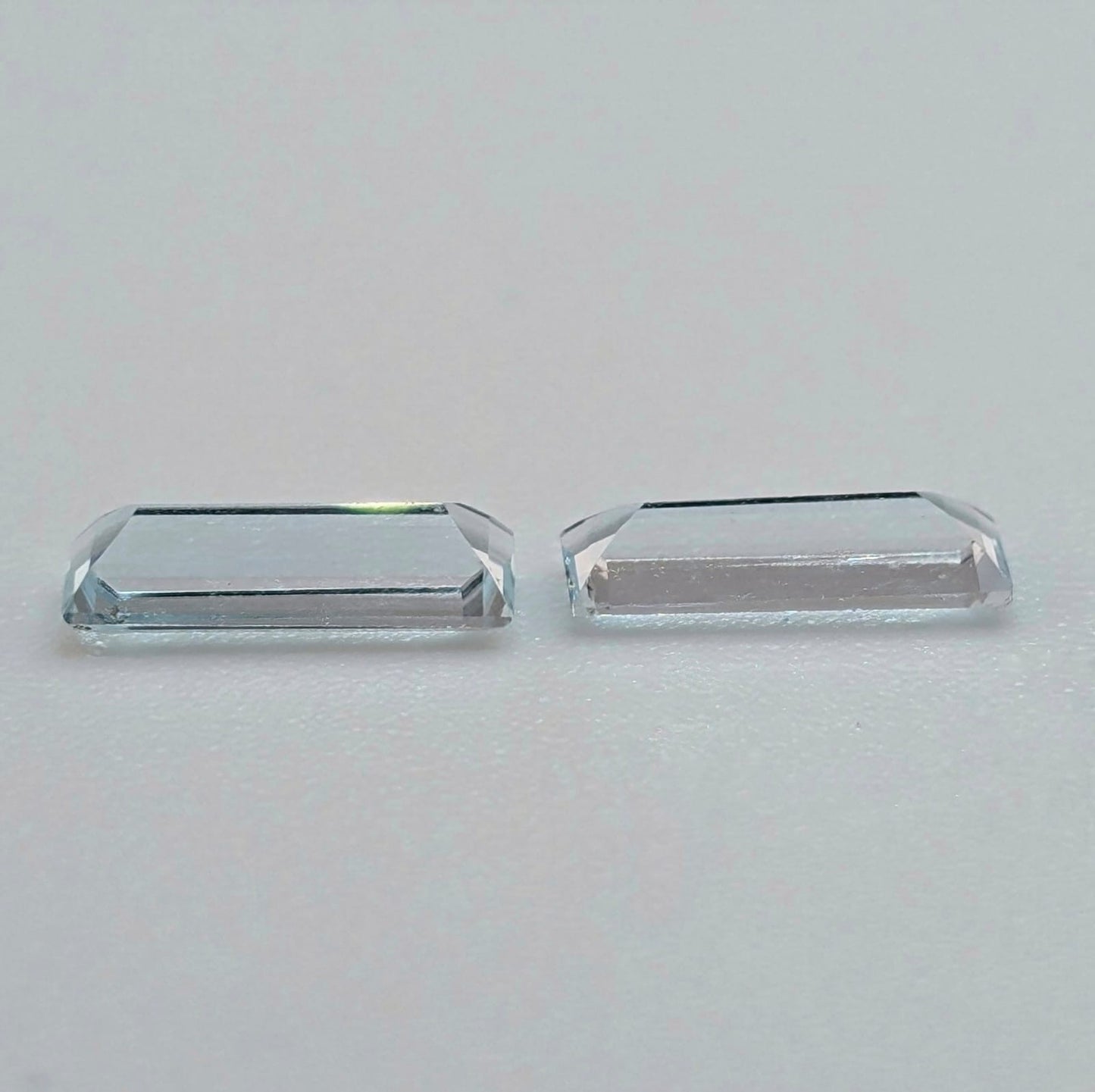 Aguamarina Facetado Rectangular 8 x 3 mm