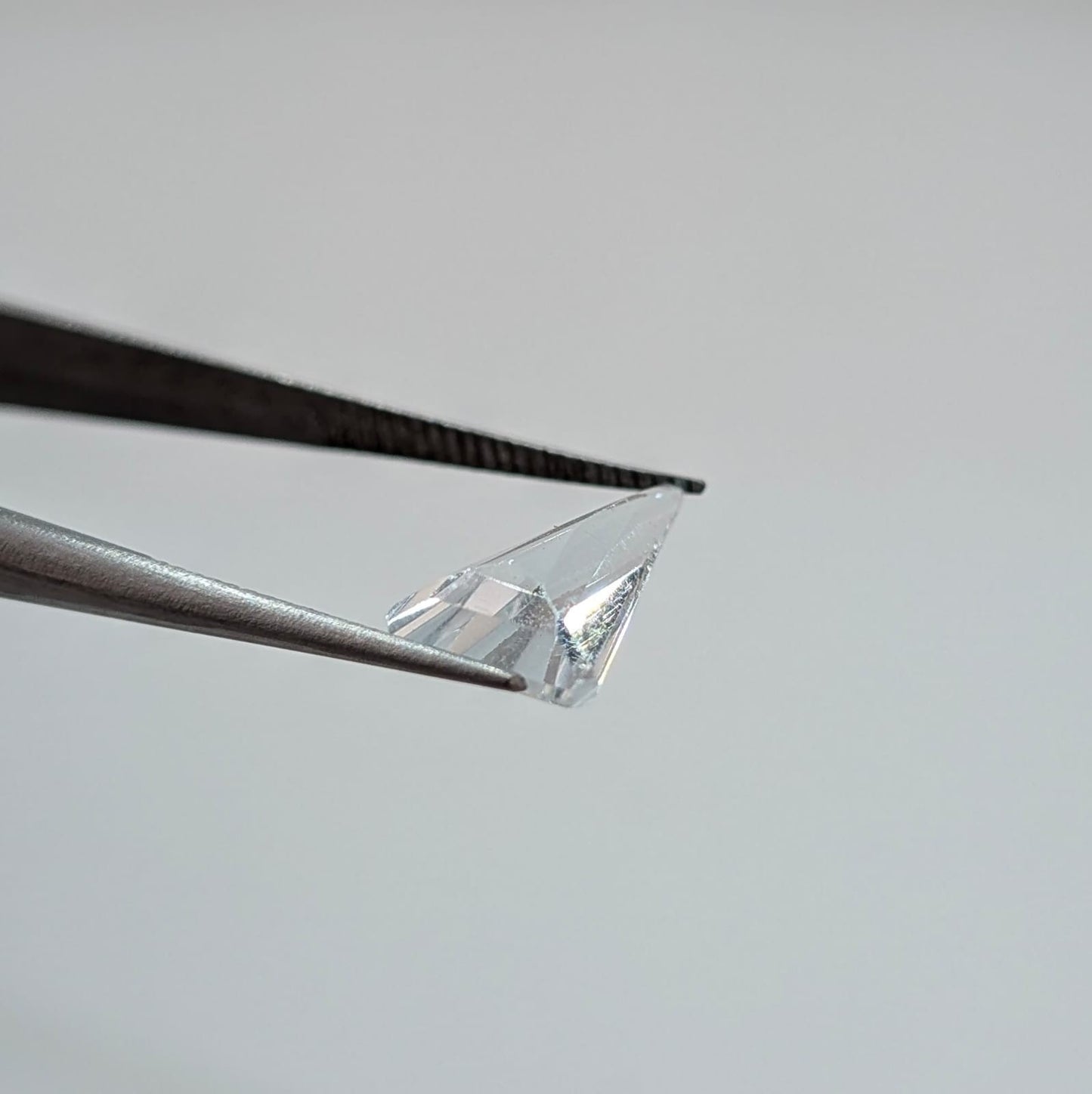 Aguamarina Facetado Triangular 12 mm x 6.8 mm