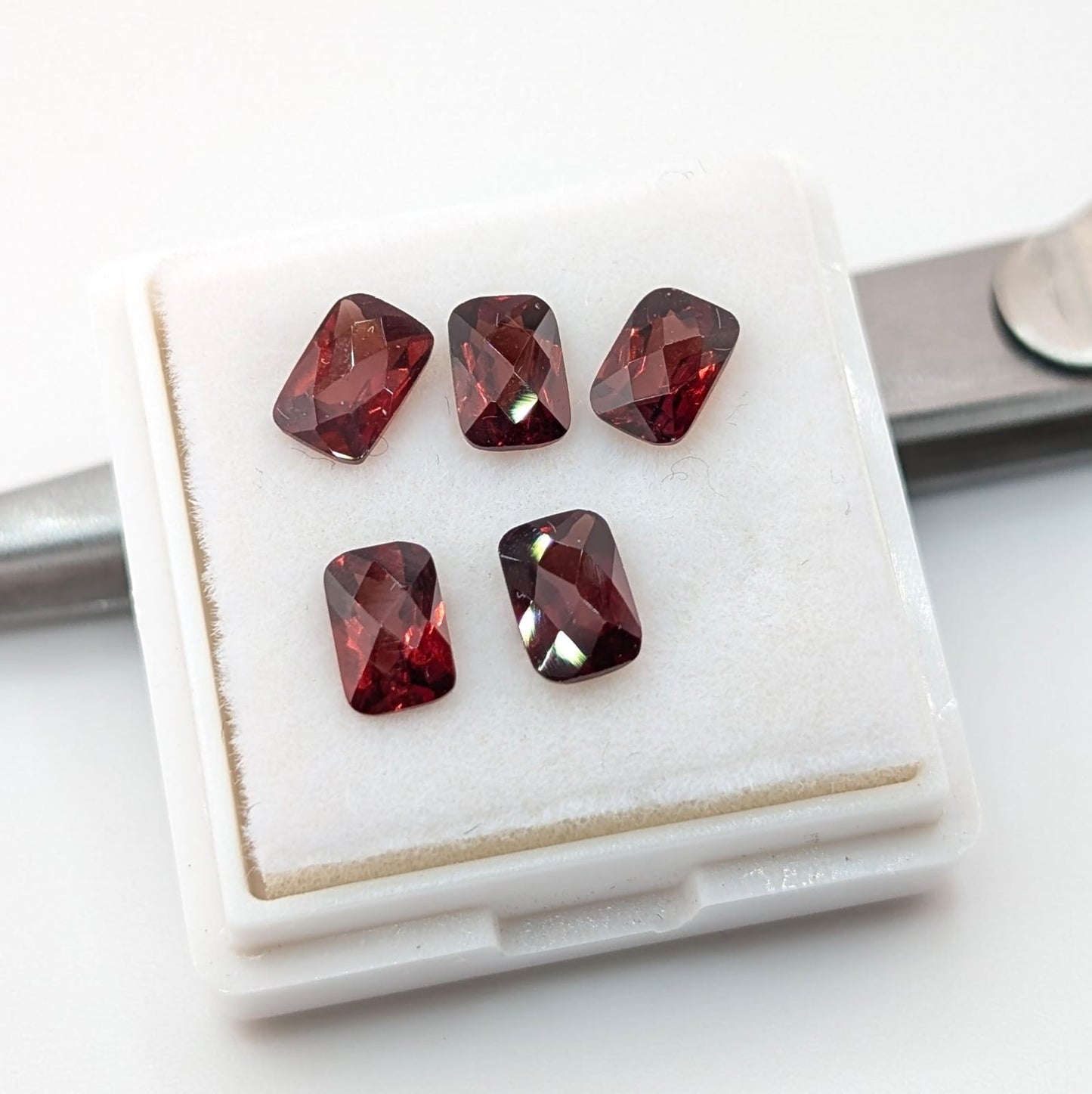 Granate 6 x 4 mm