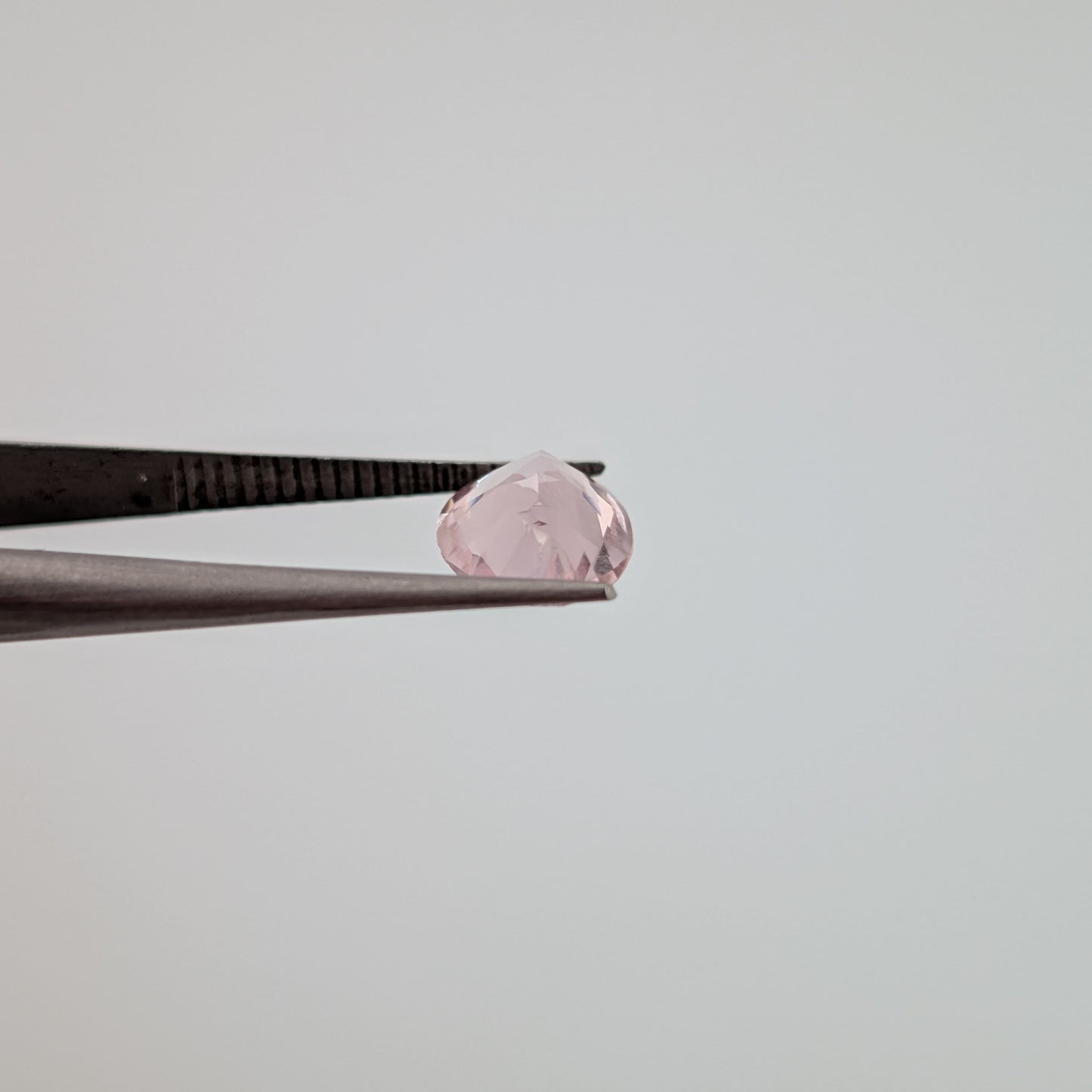Morganita Facetado Ovalado 6 mm x 8 mm