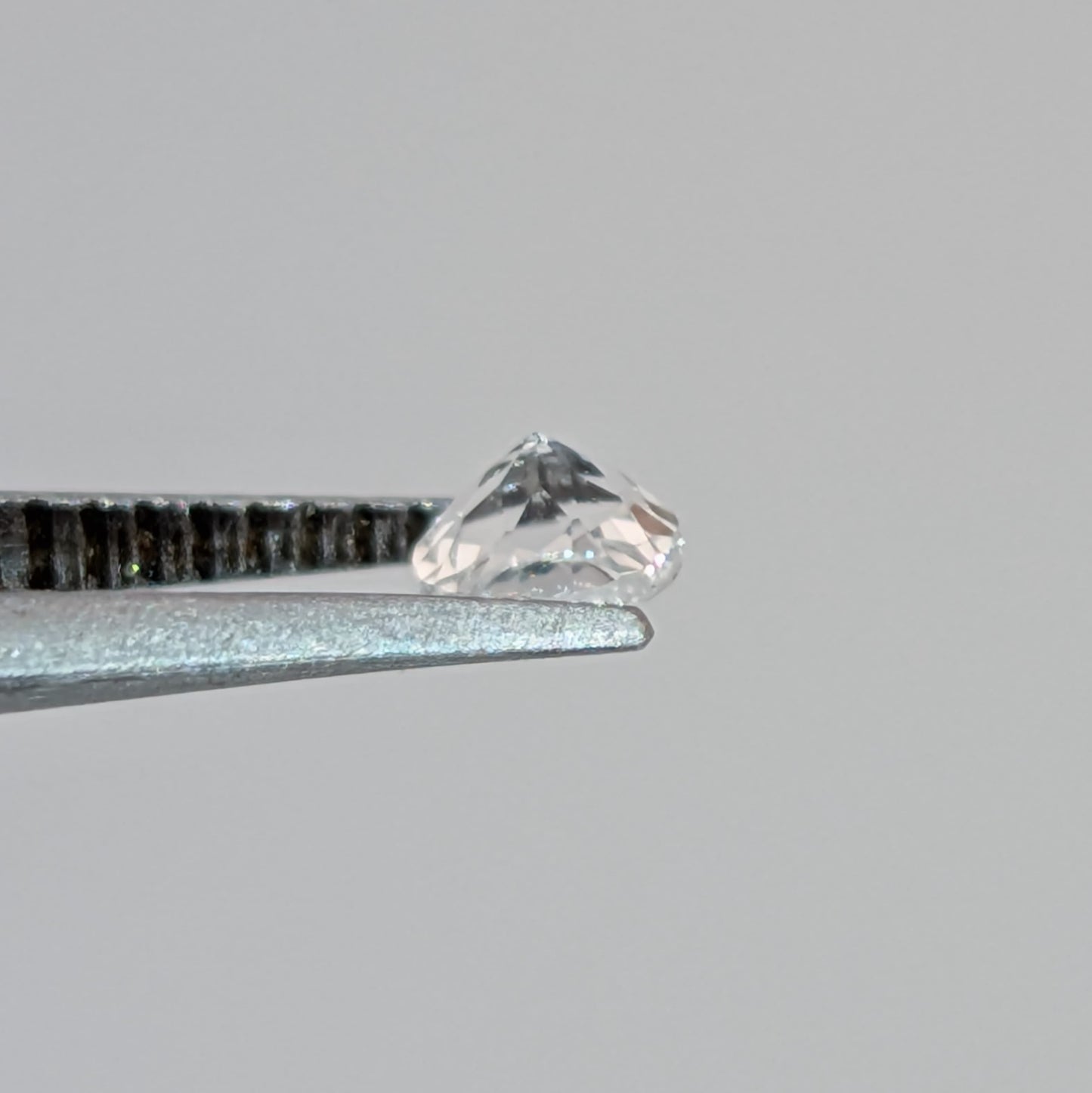 Topacio blanco Facetado Redondo 3 mm