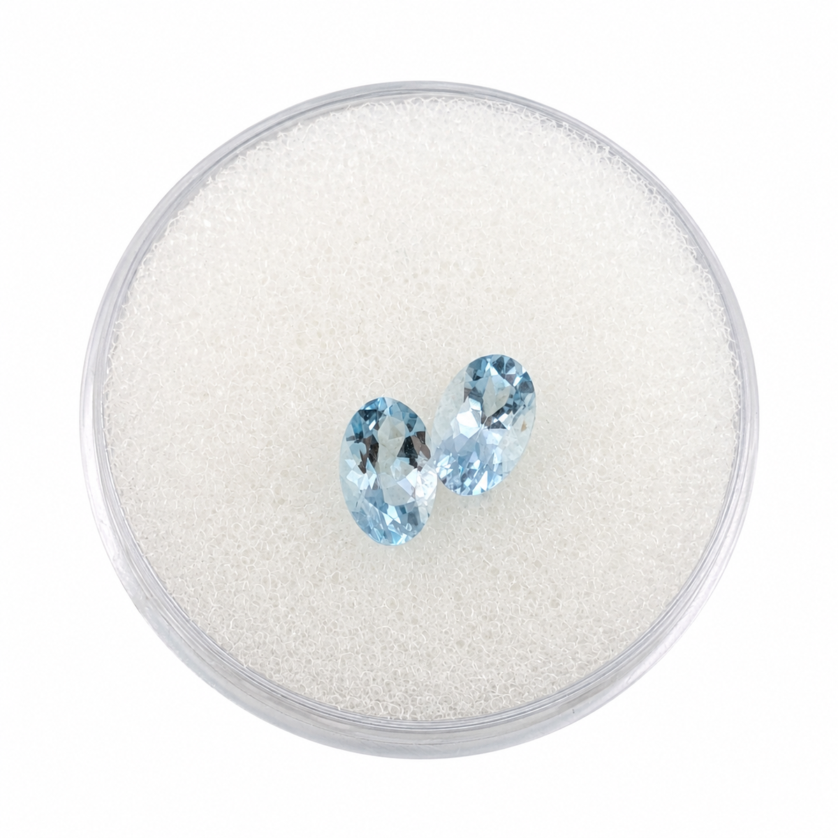 Aguamarina Facetada Ovalada 6 x 4 mm