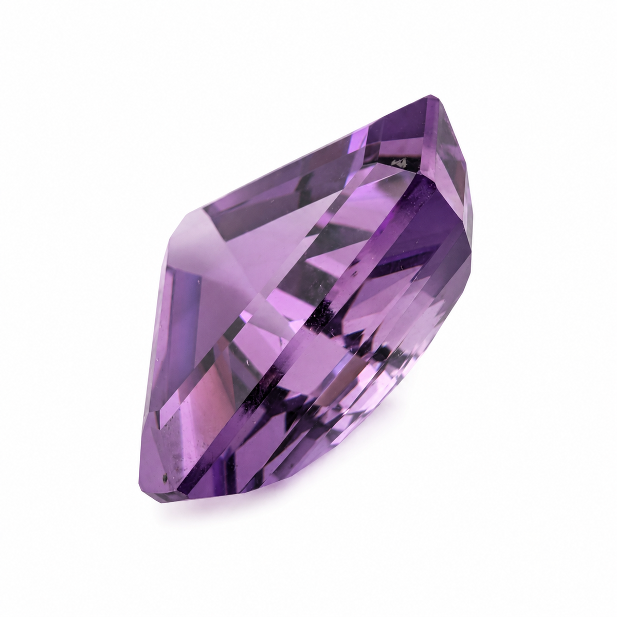 Amatista Facetada Forma Libre 20 x 18 mm