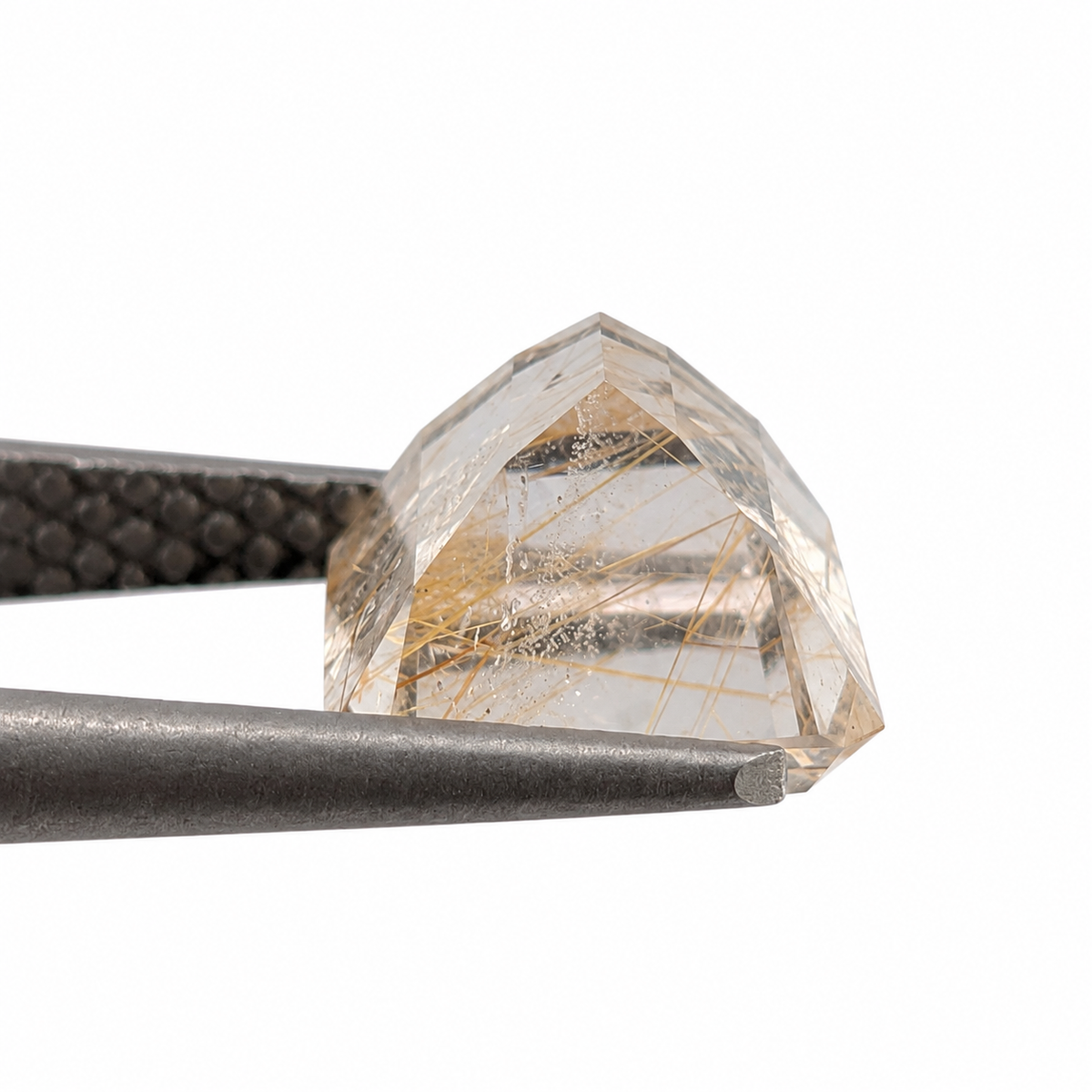 Cuarzo Rutilado Facetado Corte Esmeralda 11 x 9 mm