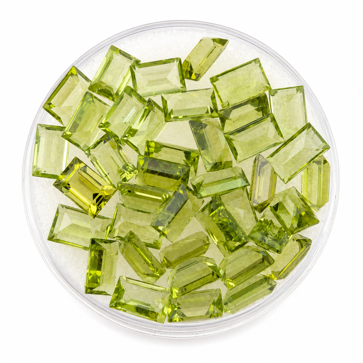 Peridoto Facetado Esmeralda 6 x 4 mm