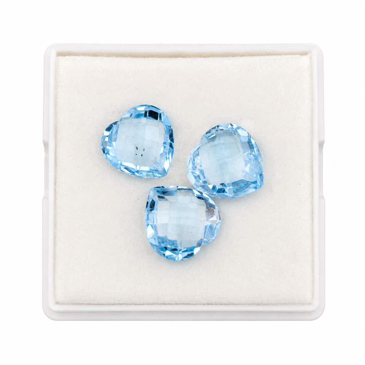 Topacio Swiss Blue Facetado Corazón 10 mm