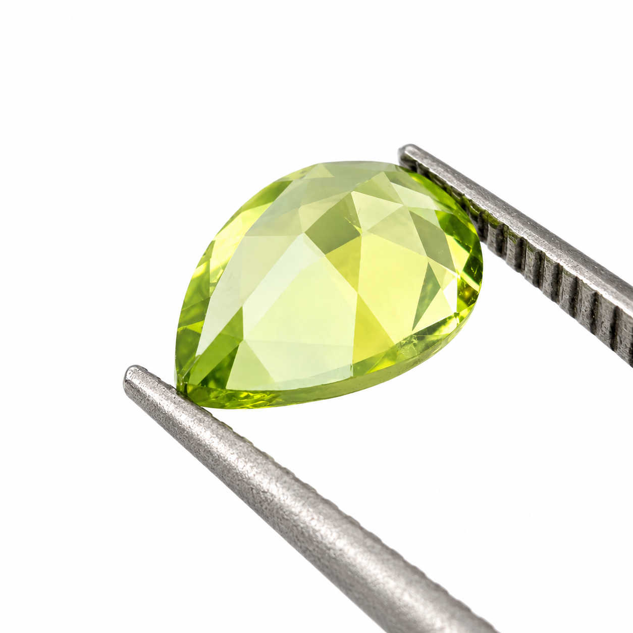 Peridoto Pera 8 mm x 6 mm