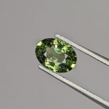 Zafiro Verde 7 x 5 mm