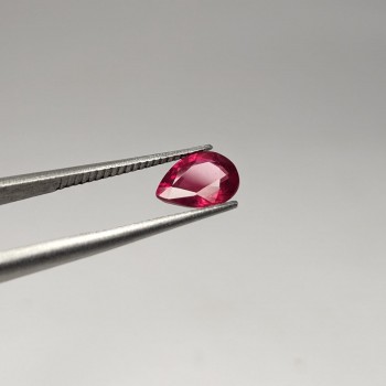Rubí 7x5 mm