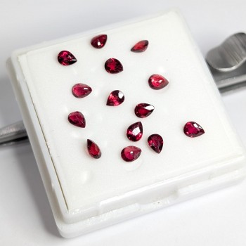 Zafiro Rojo 4x3 mm