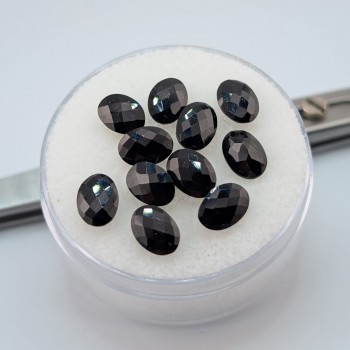 Espinela Negra 7x5 mm