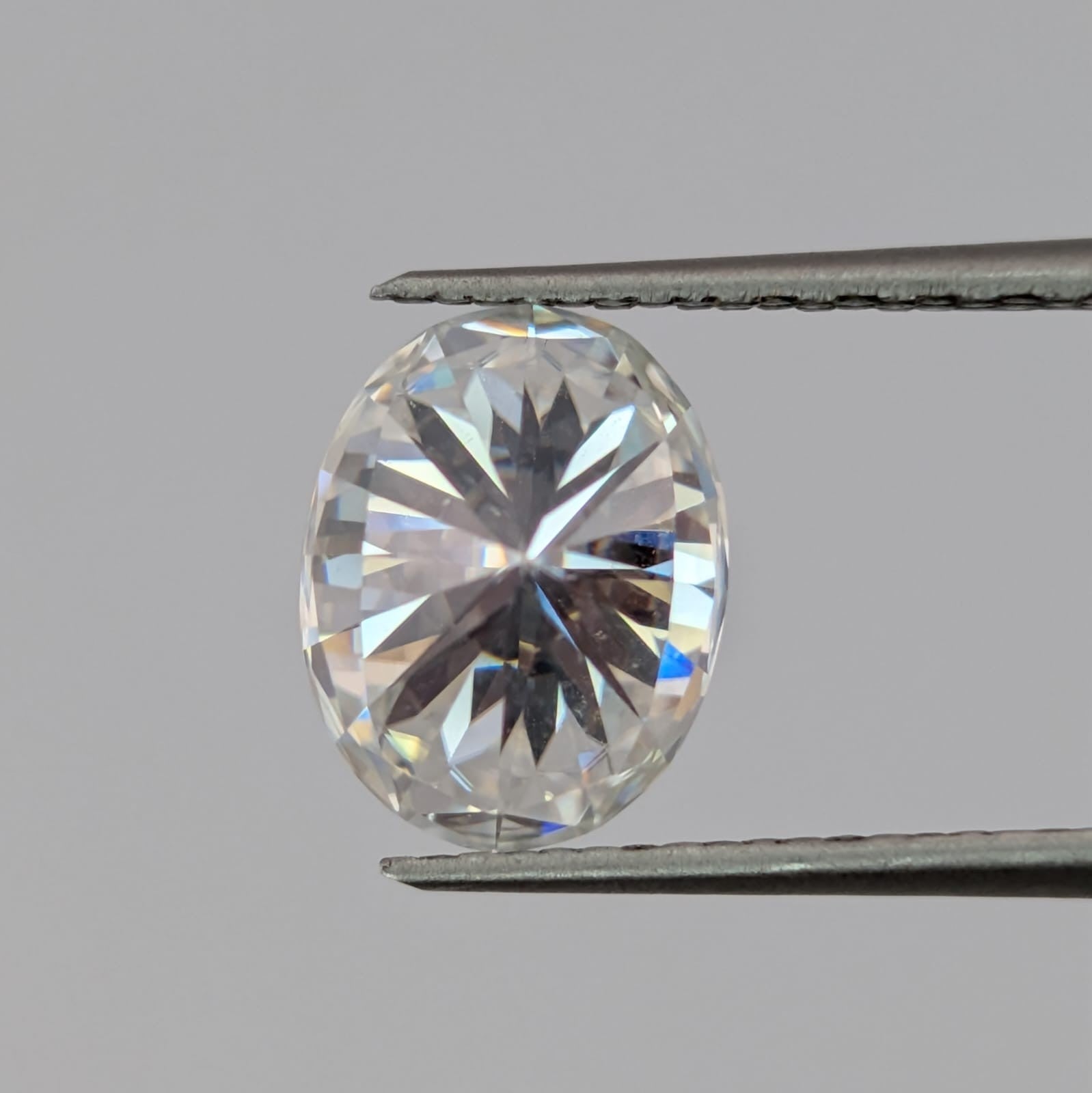 Moissanita Facetado Ovalado 9 mm x 6 mm