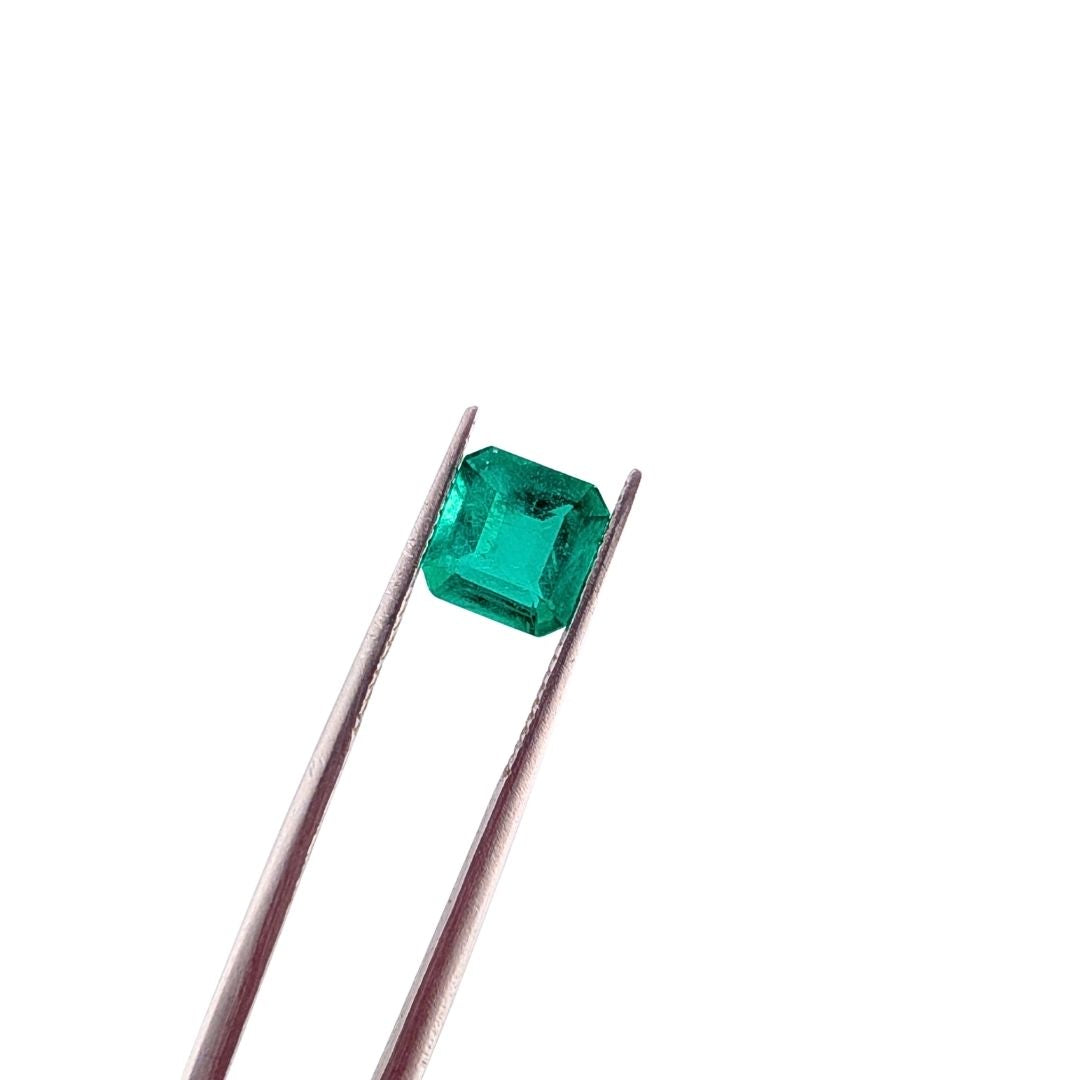 Esmeralda Facetado Rectangular 6.4 x 6 mm