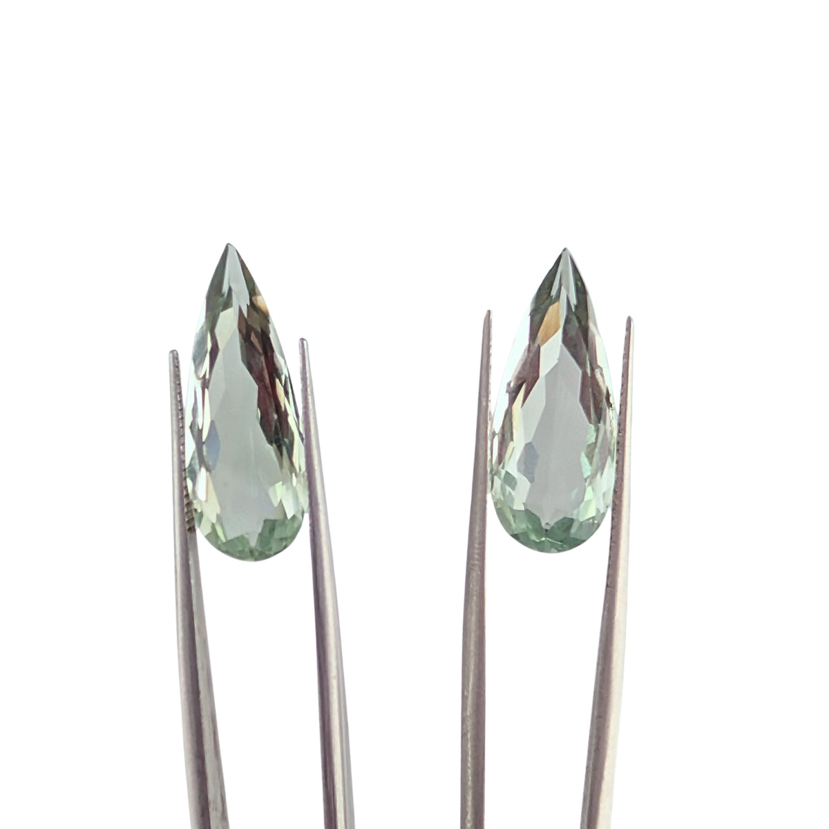 Prasiolita (Amatista Verde) Facetada Gota 23 x 8.5 mm