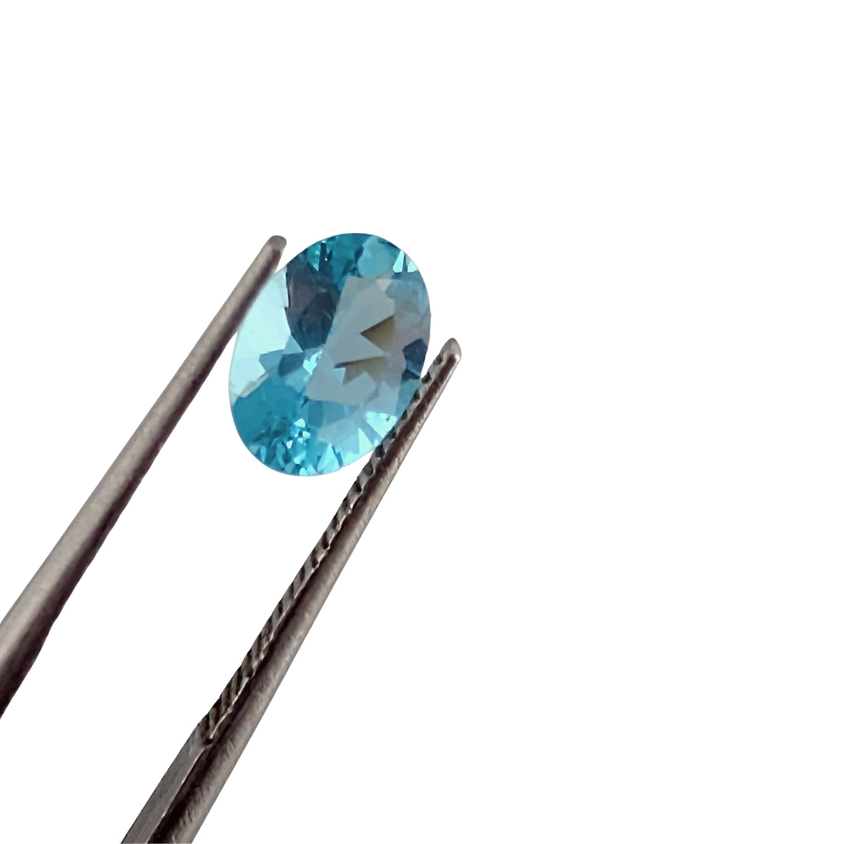 Apatita Facetada Ovalada 7 x 5 mm