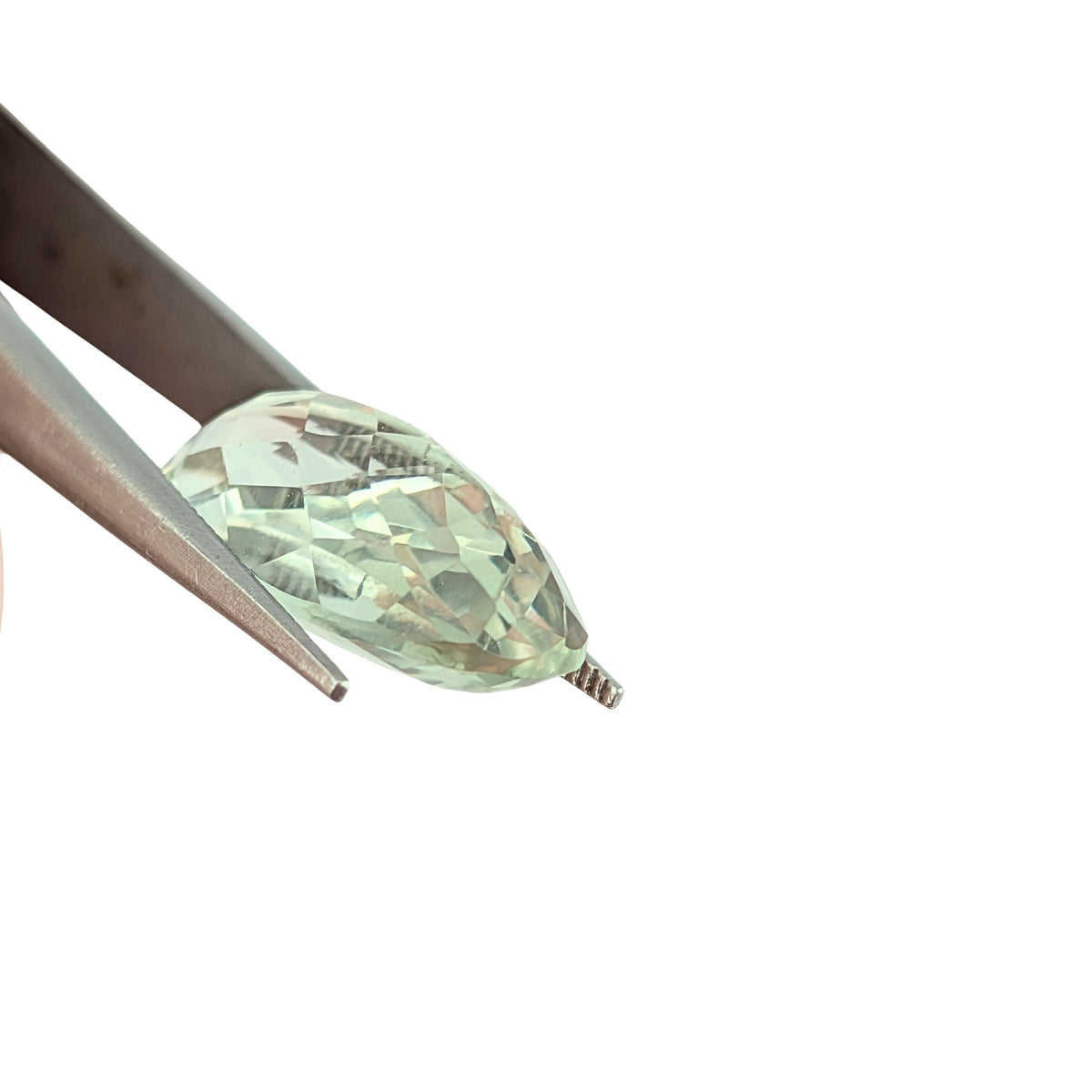 Prasiolita (Amatista Verde) Facetada Ovalada 21 x 10 mm
