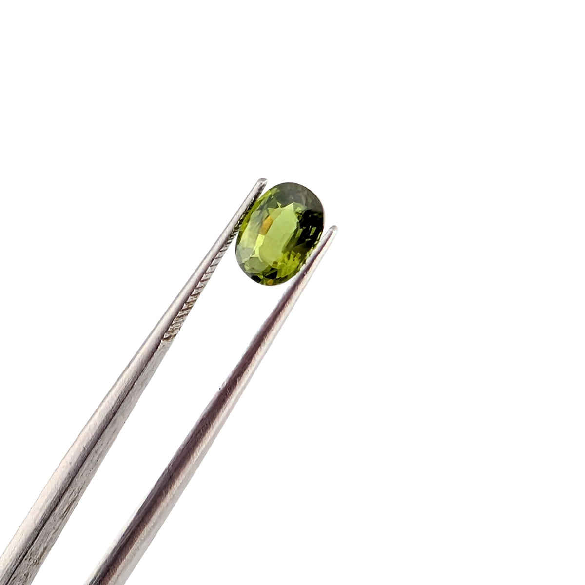 Zafiro Verde Facetado Ovalado 7 x 5mm