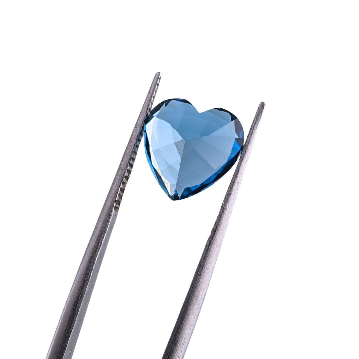 Topacio Azul London Facetado Corazón 9 mm