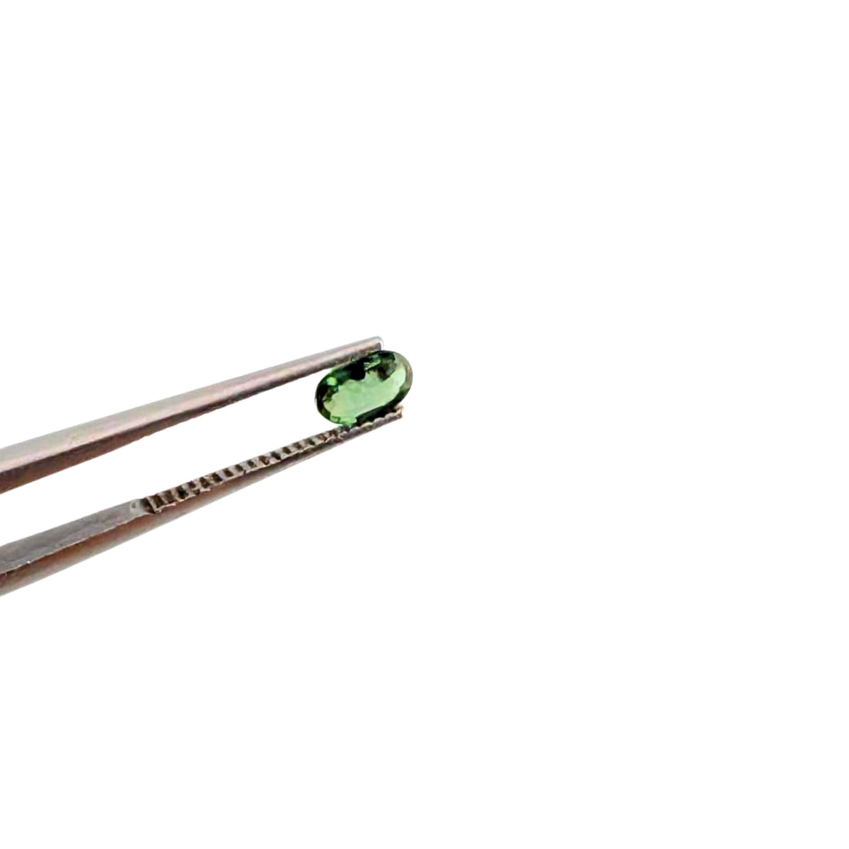 Zafiro Verde Facetado Ovalado 5 x 3 mm
