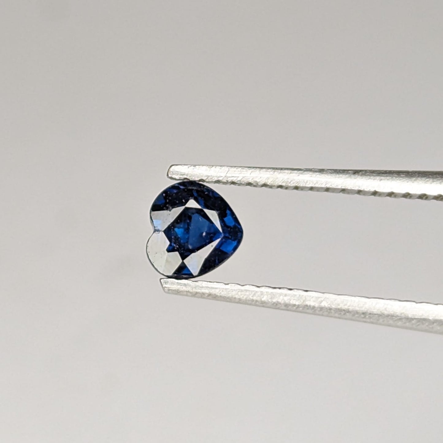 Zafiro Azul Facetado Corazón 3.5 mm