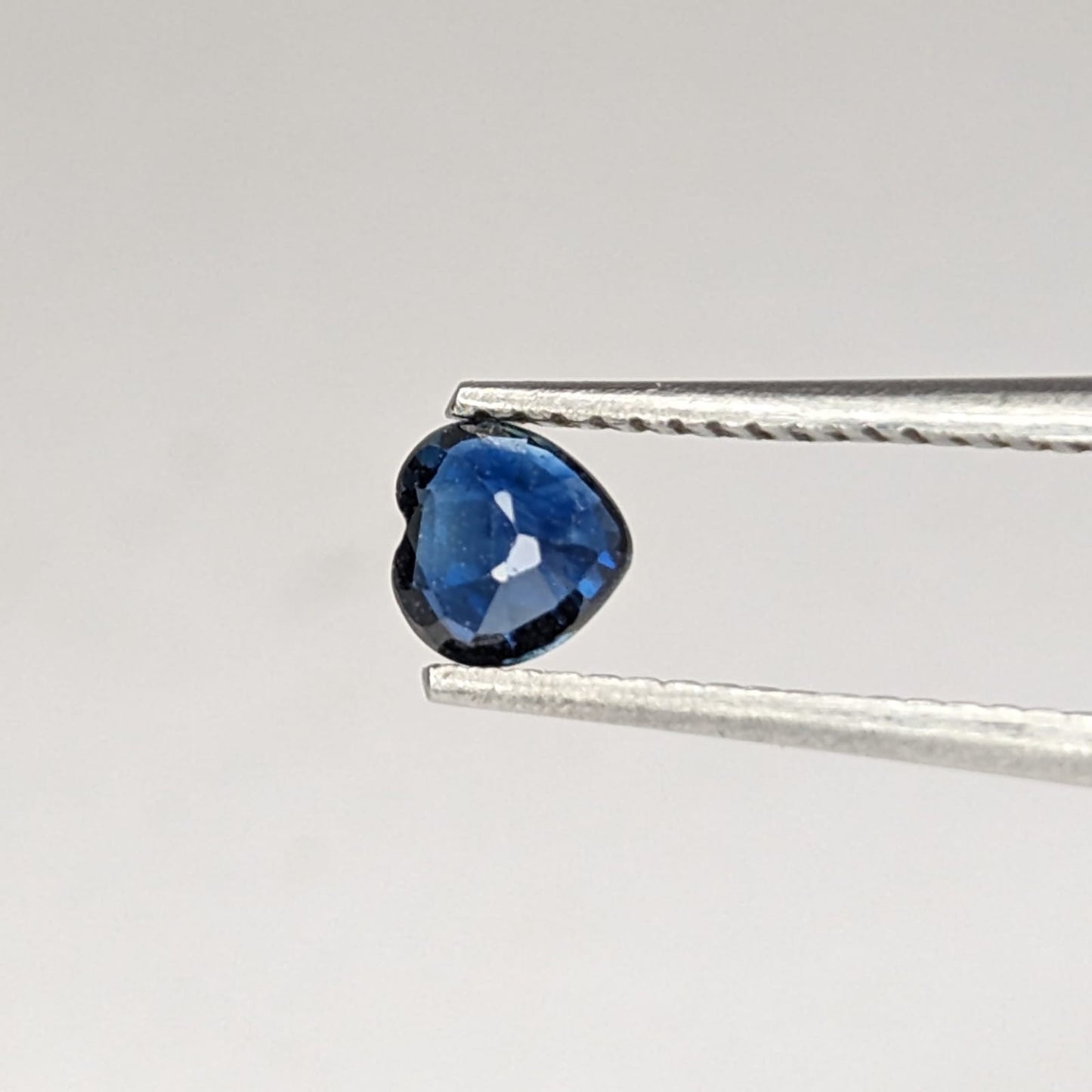 Zafiro Azul Facetado Corazón 3.5 mm