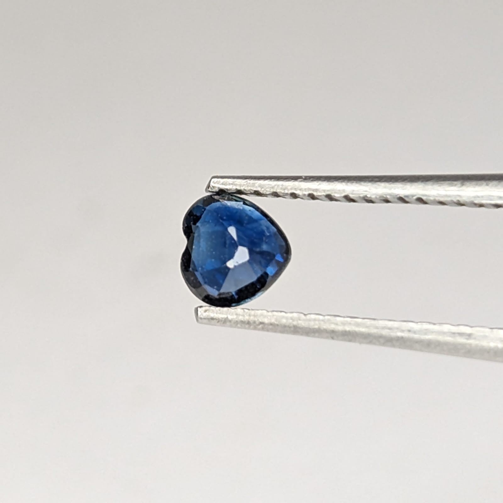 Zafiro Azul Facetado Corazón 3.5 mm