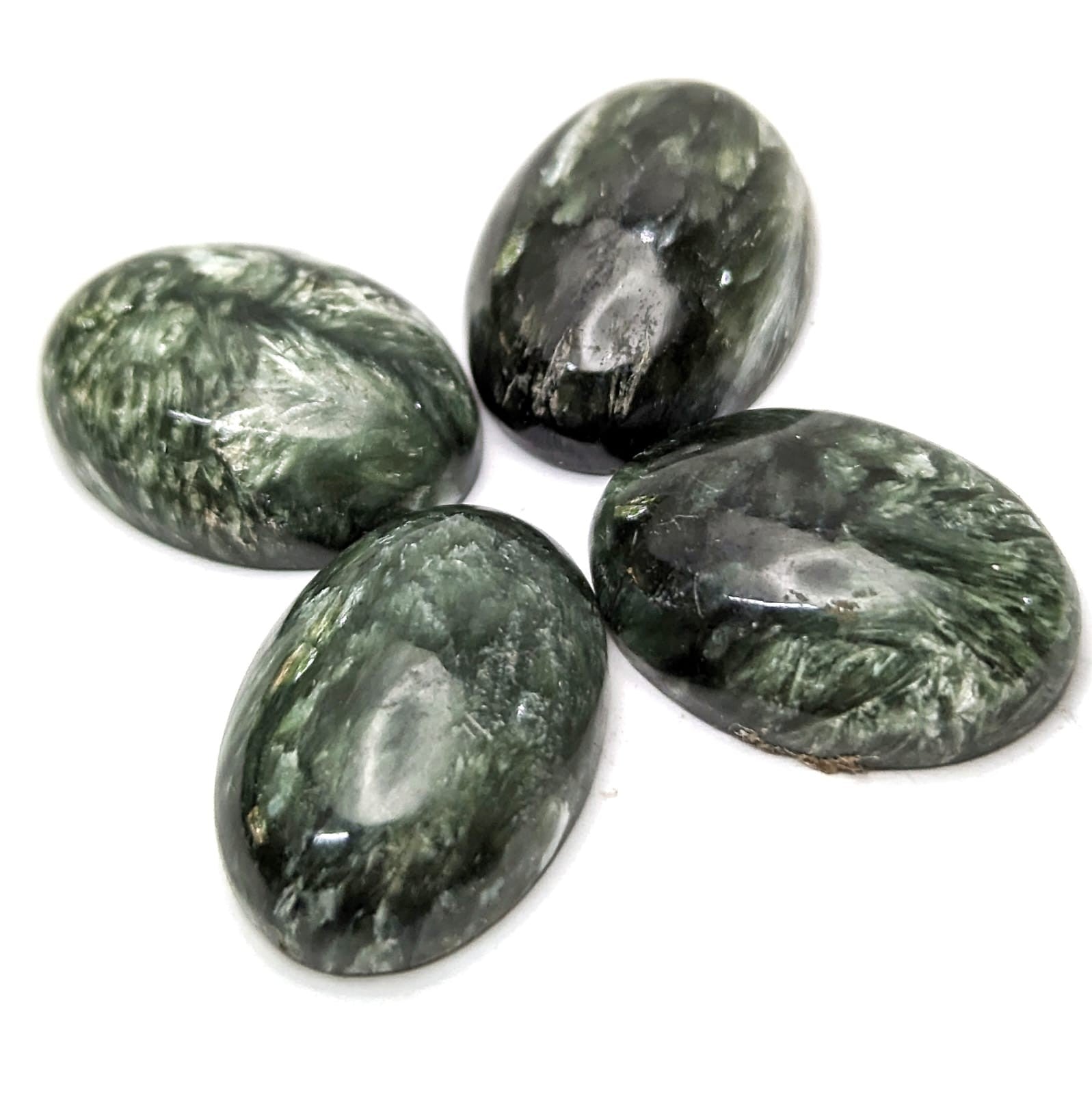 Serafinita 18 x 13 mm