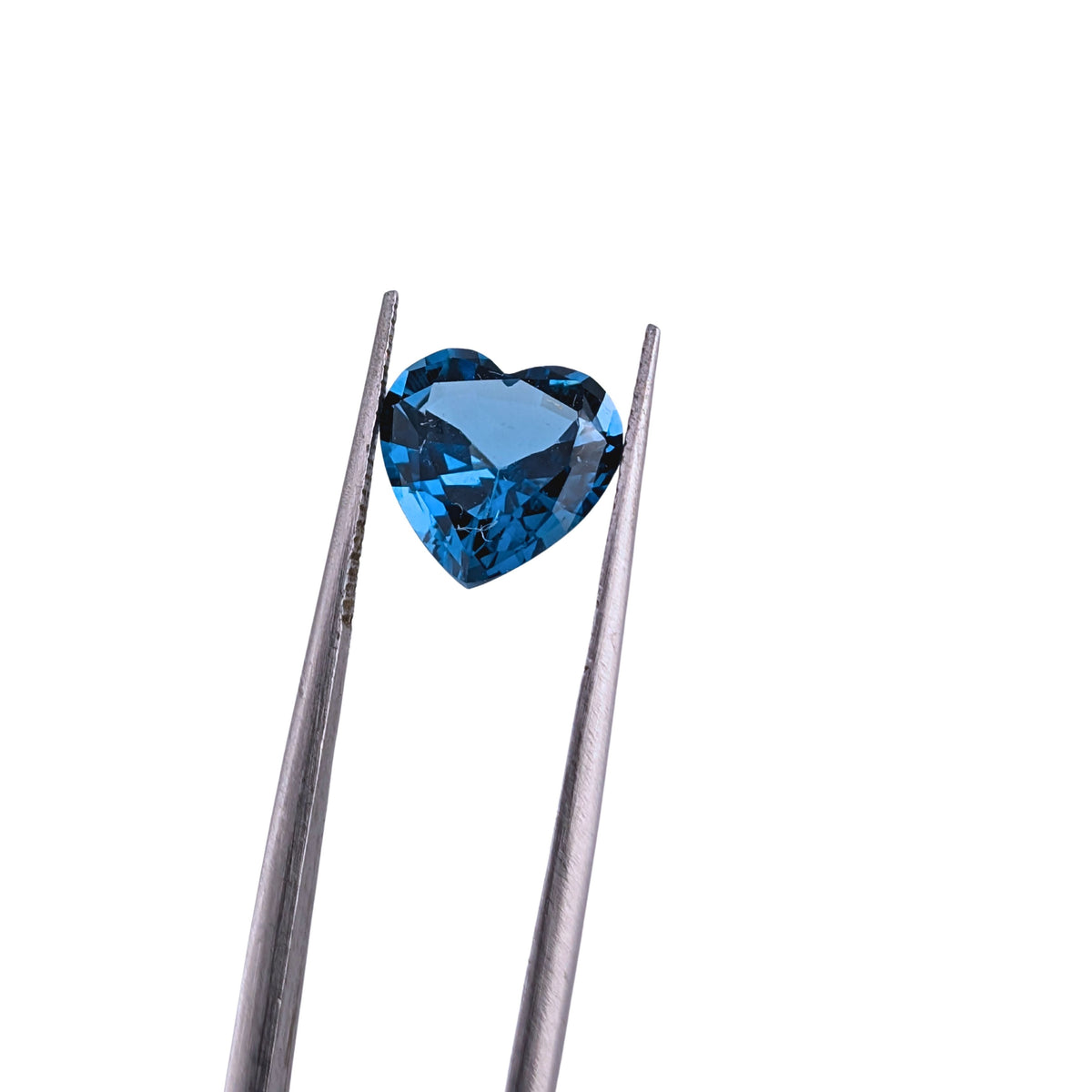 Topacio Azul London Facetado Corazón 9 mm