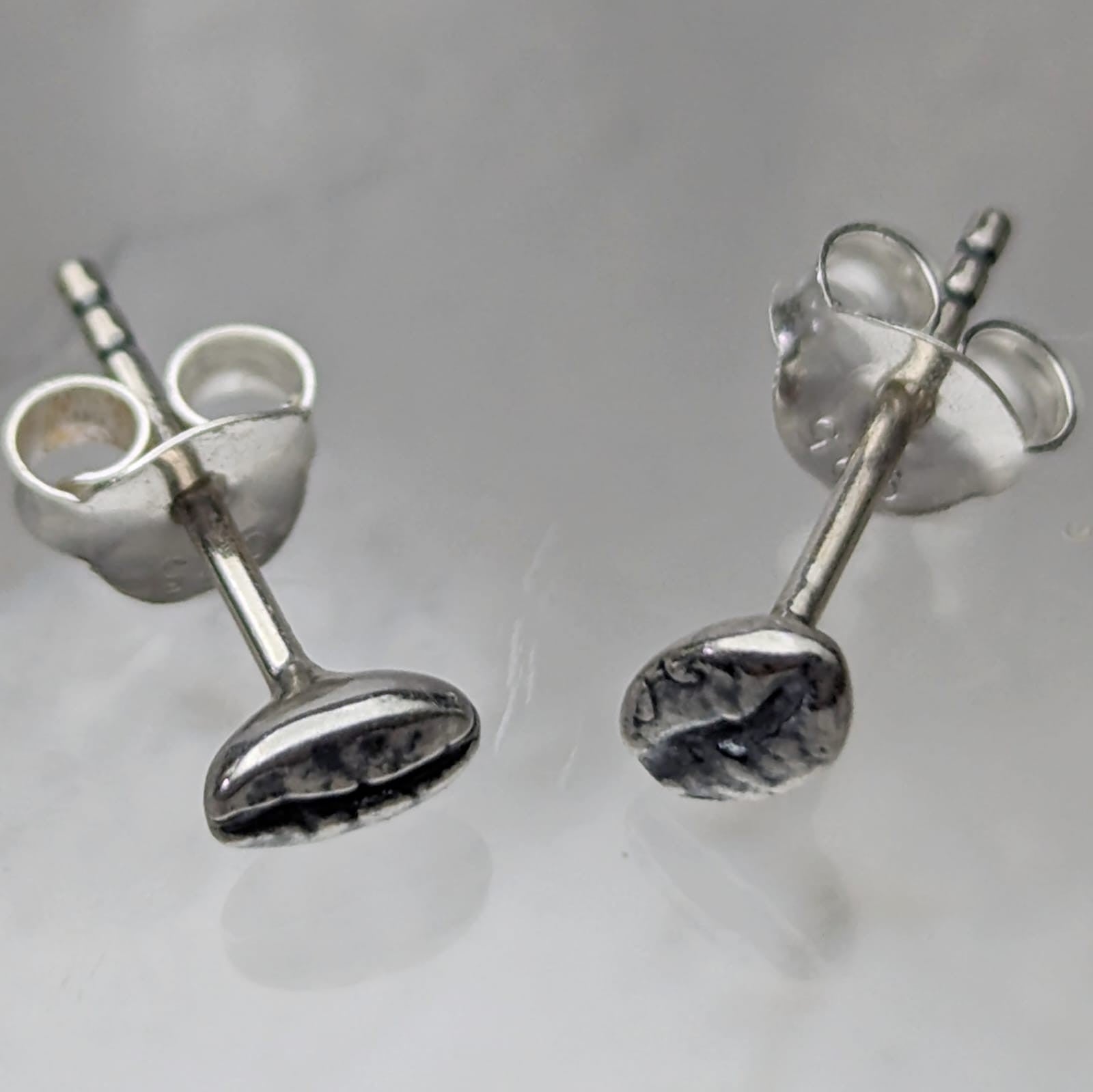 Grano de Café 5 x 4 mm