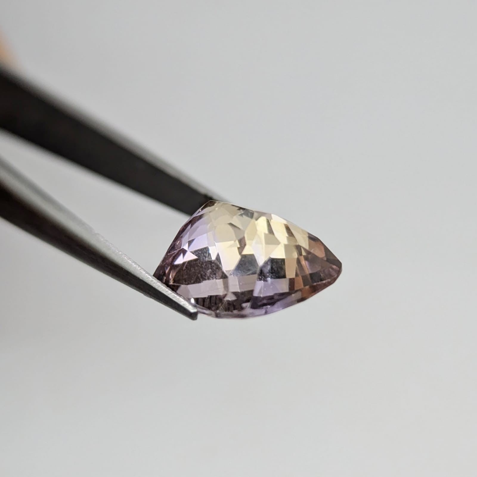 Ametrino Facetado Cushion 10 mm x 12 mm