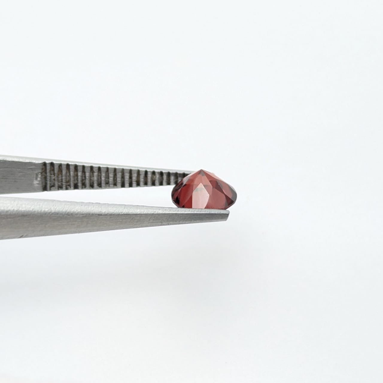 Granate Facetado Redondo 5 mm