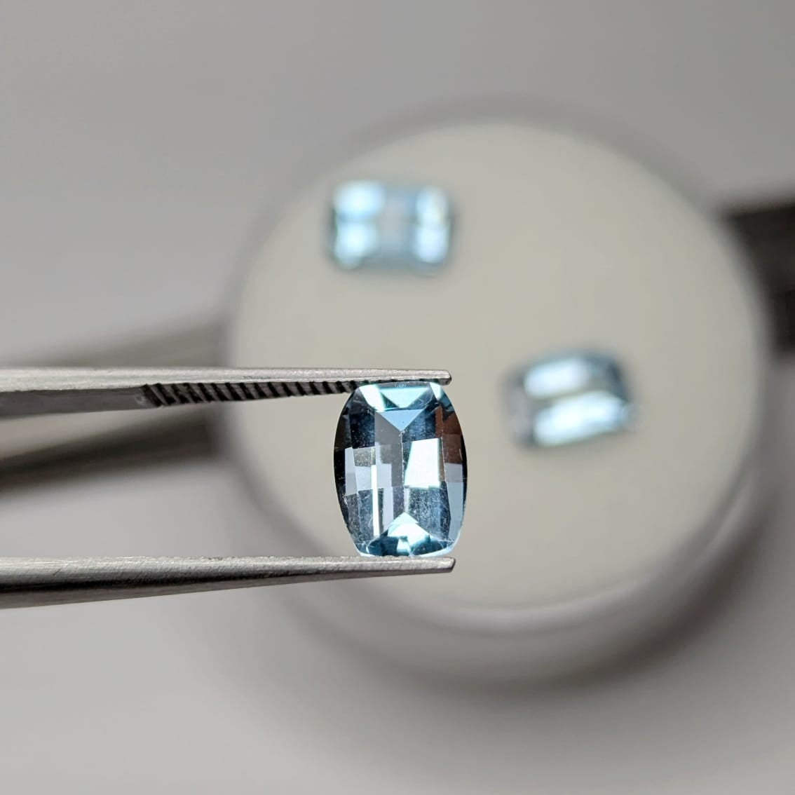 Topacio Sky Blue Facetado Rectangular 8 x 6 mm
