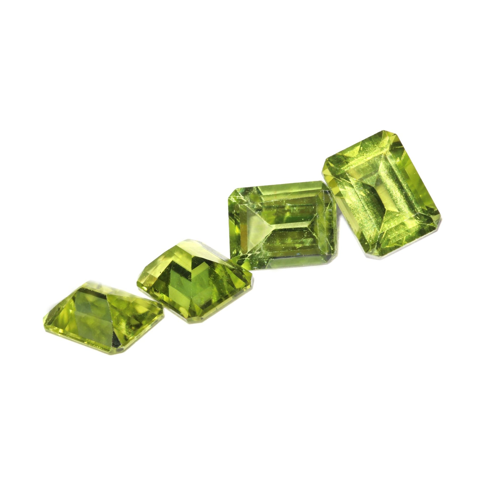 Peridoto 6 x 8 mm