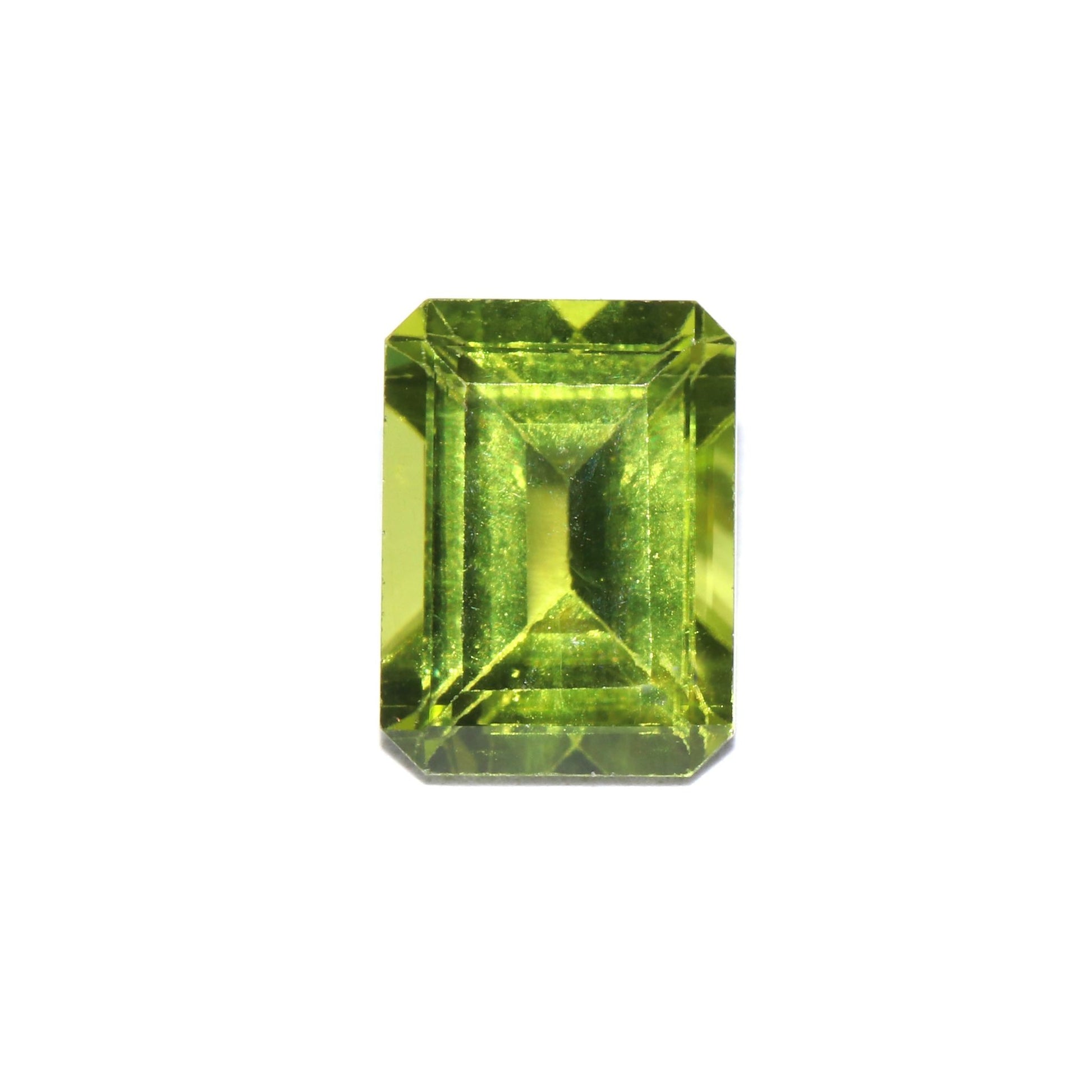 Peridoto 6 x 8 mm