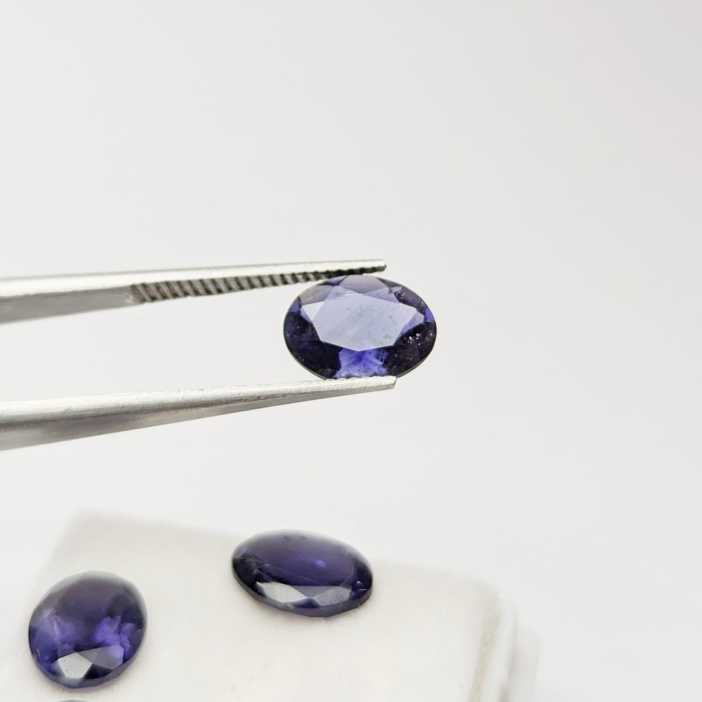 Iolita Facetado Ovalado 6 mm x 8 mm