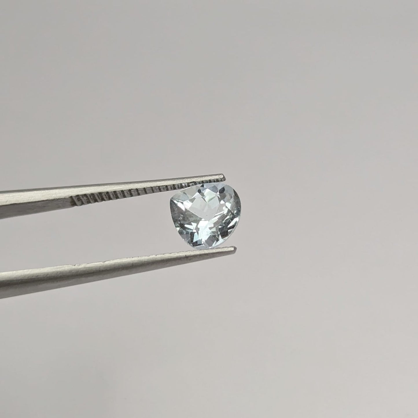 Aguamarina Facetado Trilliant 6 x 6 mm
