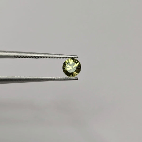 Zafiro Verde Facetado Redondo 4 mm