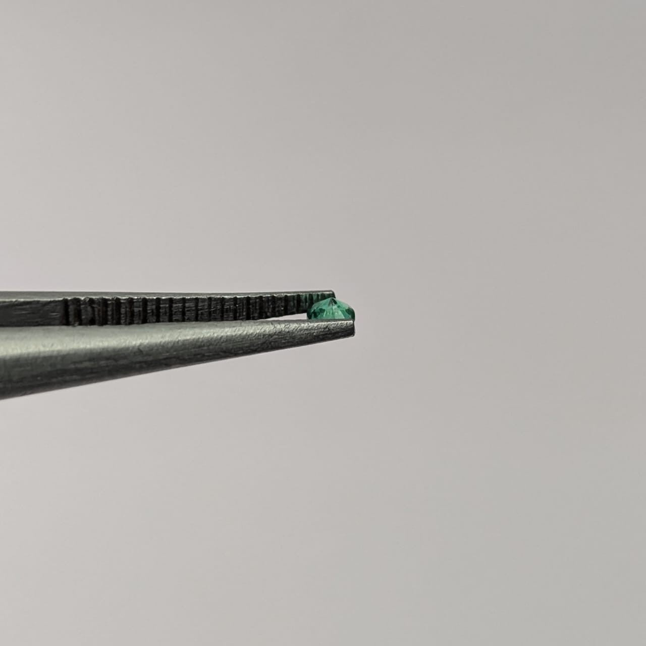Redondo Esmeralda 2 mm
