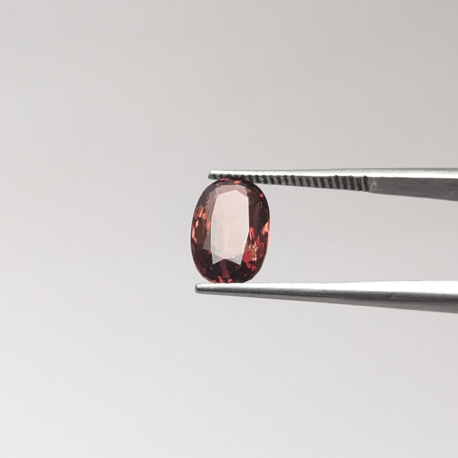 Espinela Rojo 10 X 654 Mm
