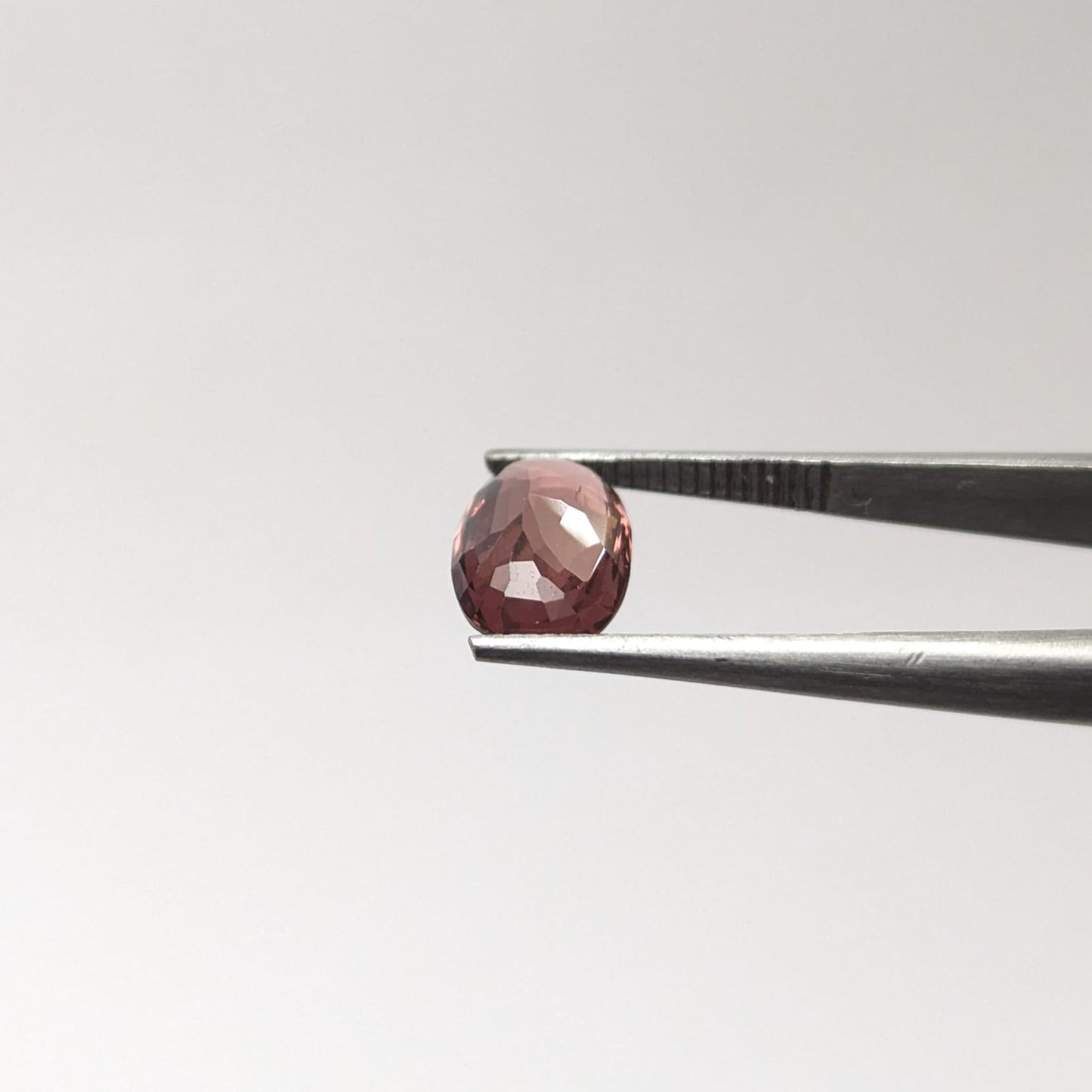 Espinela Rojo 10 X 654 Mm