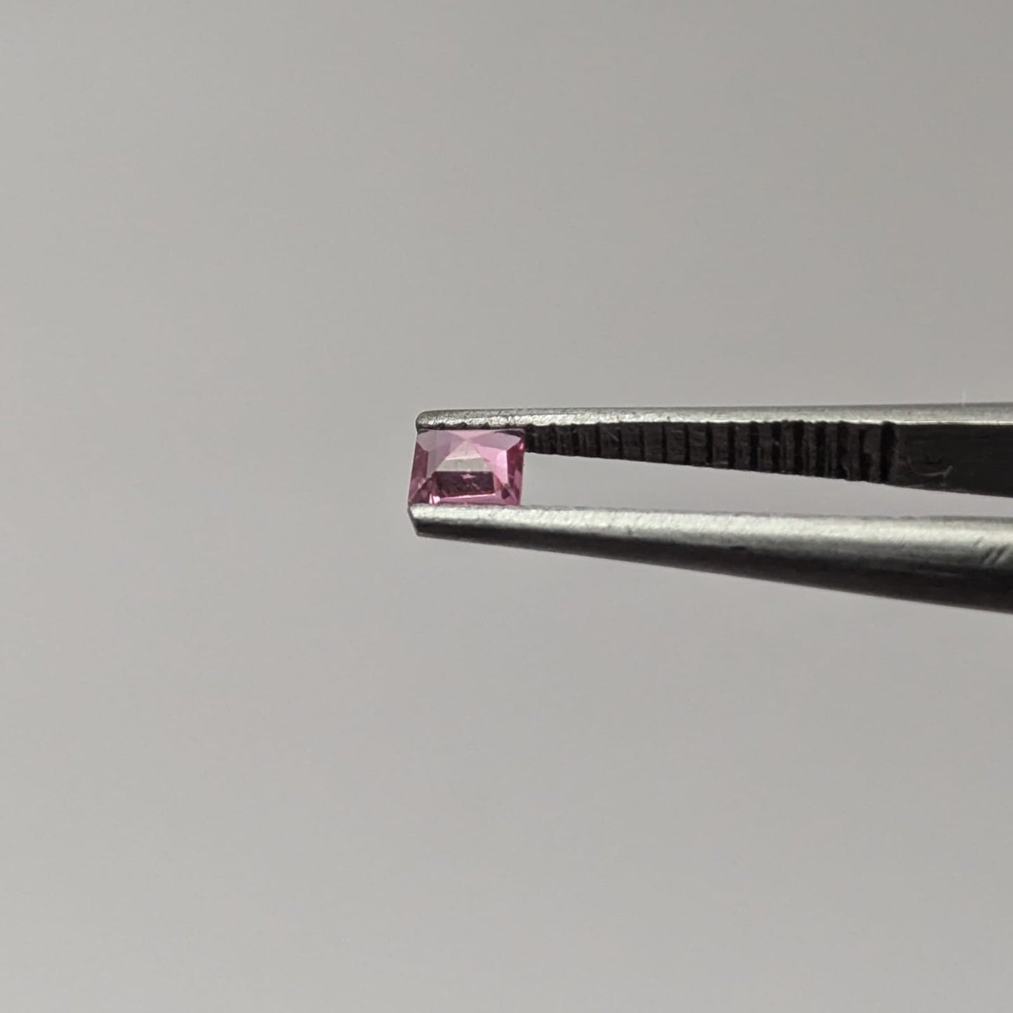 Espinela Rosada 3 mm