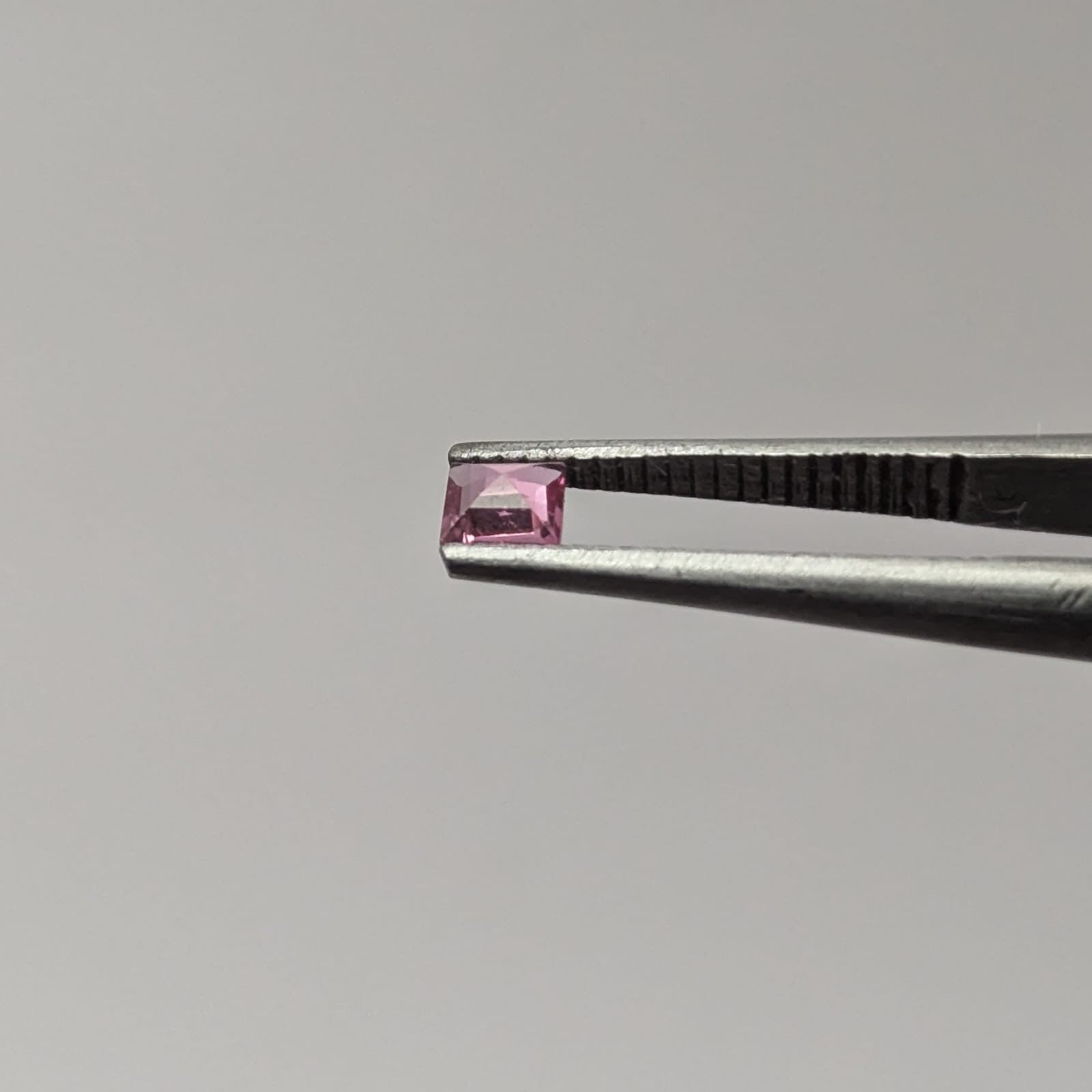 Espinela Rosada 3 mm