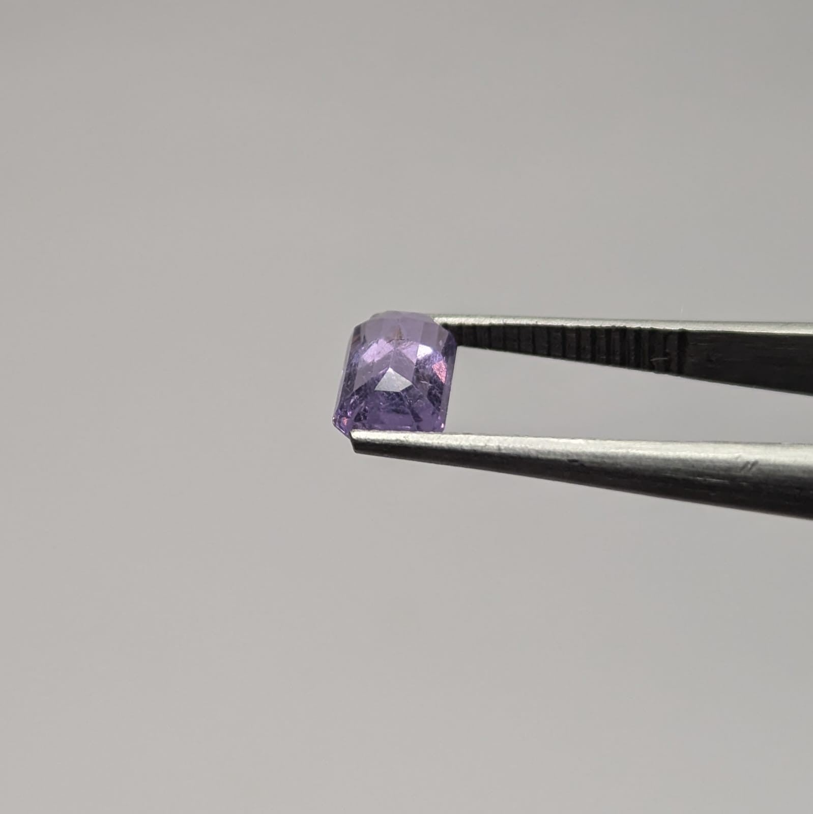 Espinela LILA 6.76 x 4.44 mm