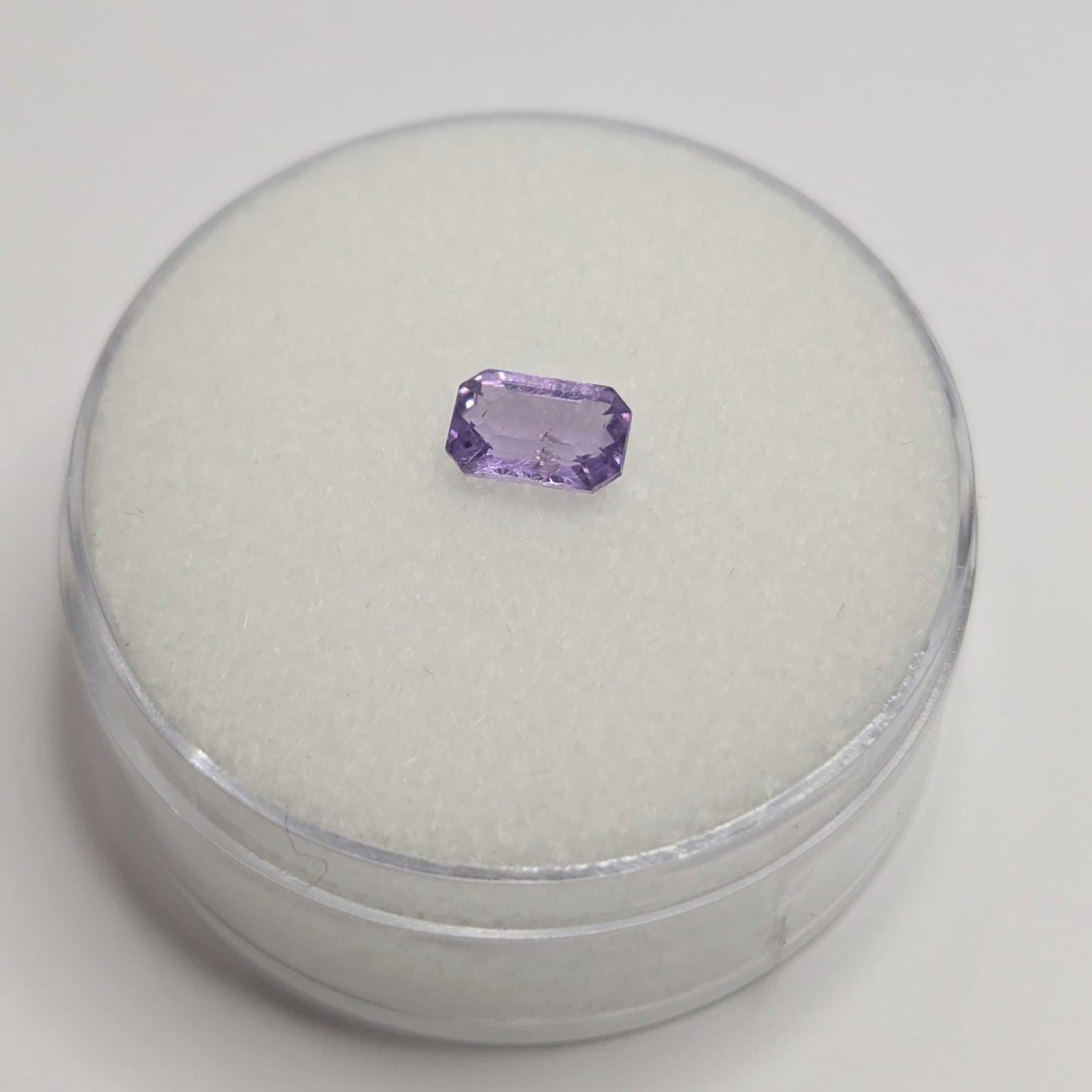 Espinela LILA 6.76 x 4.44 mm