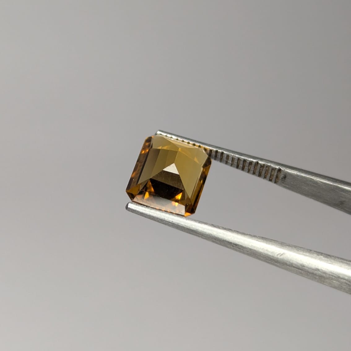 Citrino Facetado Rectangular 9 x 7 mm
