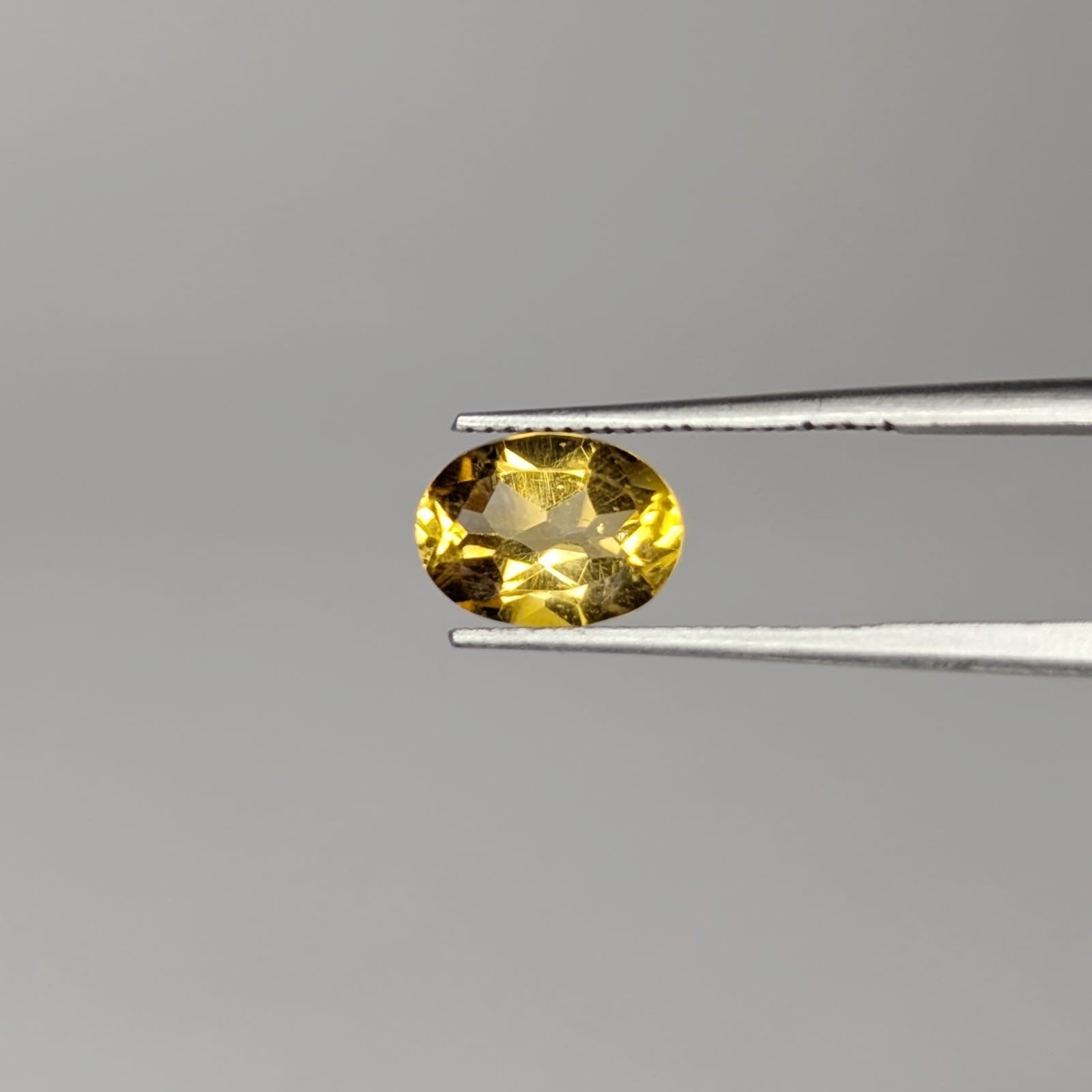 Citrino Ovalado 8 x 6 mm