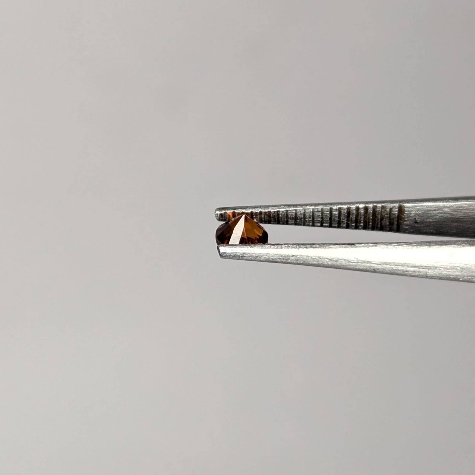 Citrino Madeira Facetado Redondo 3.5 mm