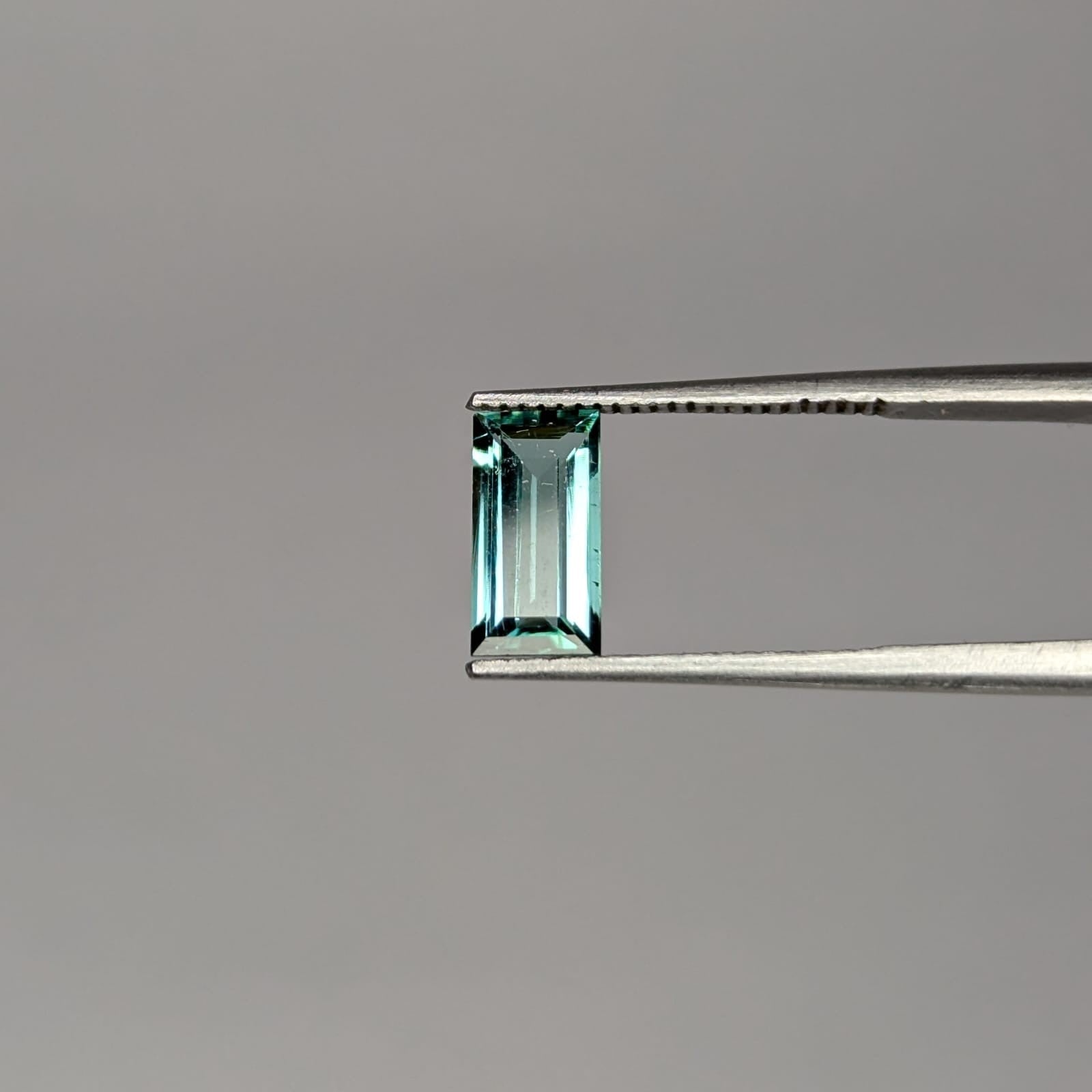 Turmalina Indicolita Facetado Rectangular 8 mm x 4 mm